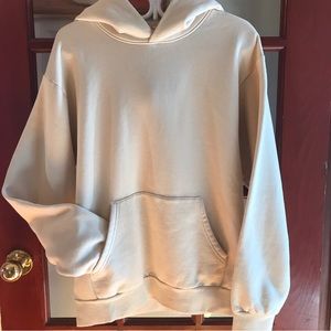 NWOT Aritzia Hoodie